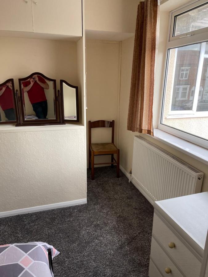 Spacious, Sleeps 17, 3 Bathrooms, Parking, Mansfield Luaran gambar