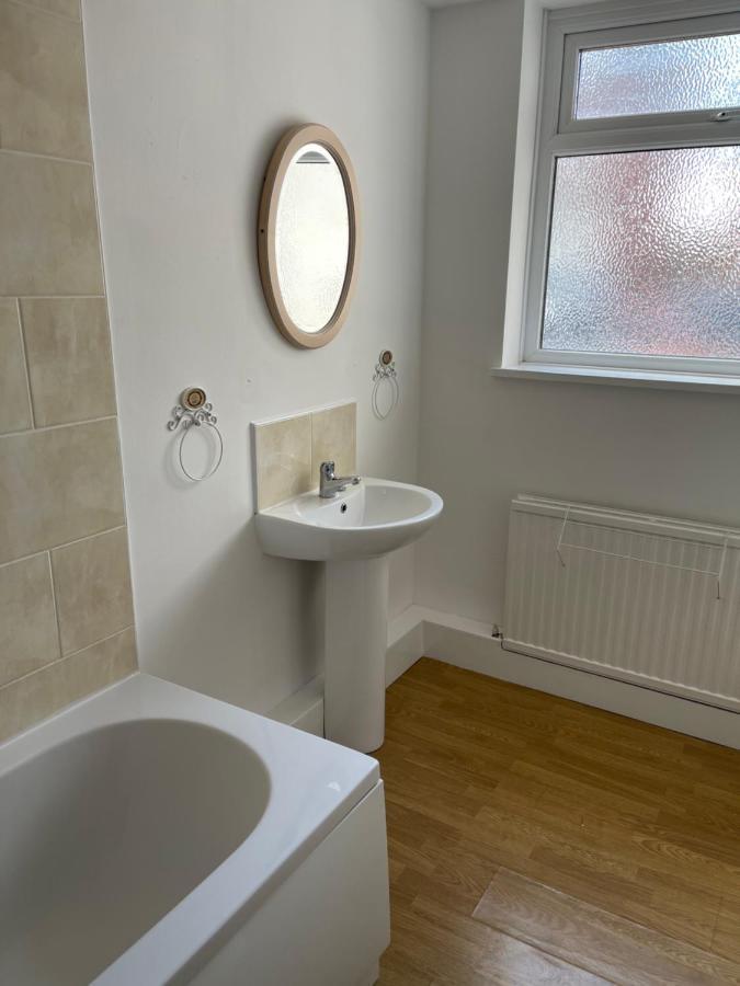 Spacious, Sleeps 17, 3 Bathrooms, Parking, Mansfield Luaran gambar