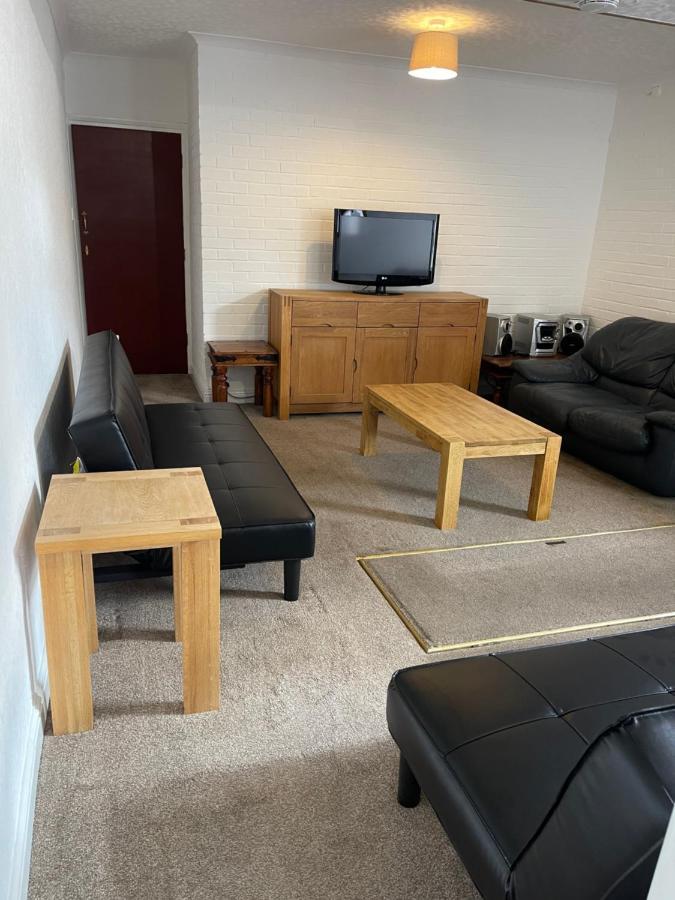 Spacious, Sleeps 17, 3 Bathrooms, Parking, Mansfield Luaran gambar