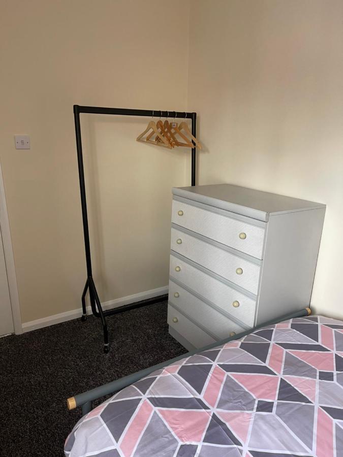 Spacious, Sleeps 17, 3 Bathrooms, Parking, Mansfield Luaran gambar