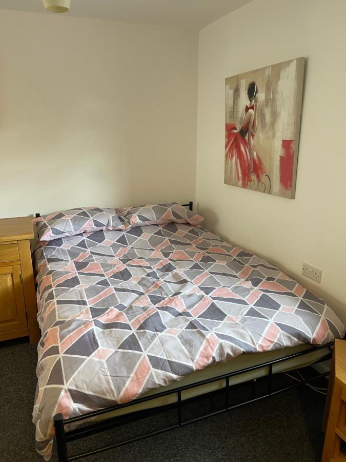 Spacious, Sleeps 17, 3 Bathrooms, Parking, Mansfield Luaran gambar