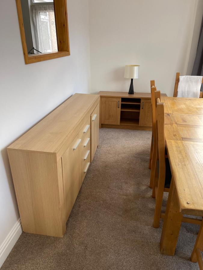 Spacious, Sleeps 17, 3 Bathrooms, Parking, Mansfield Luaran gambar
