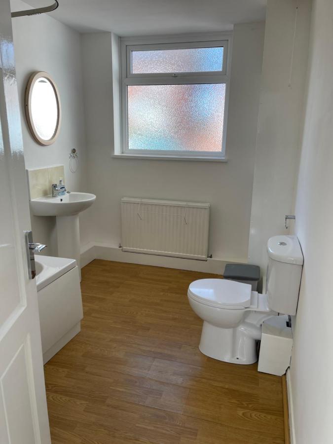 Spacious, Sleeps 17, 3 Bathrooms, Parking, Mansfield Luaran gambar