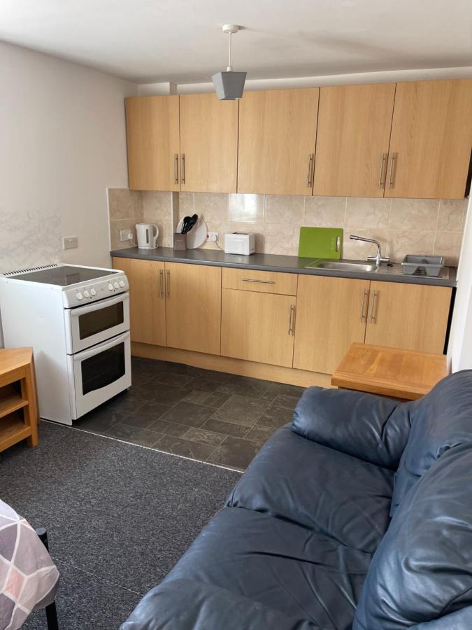 Spacious, Sleeps 17, 3 Bathrooms, Parking, Mansfield Luaran gambar